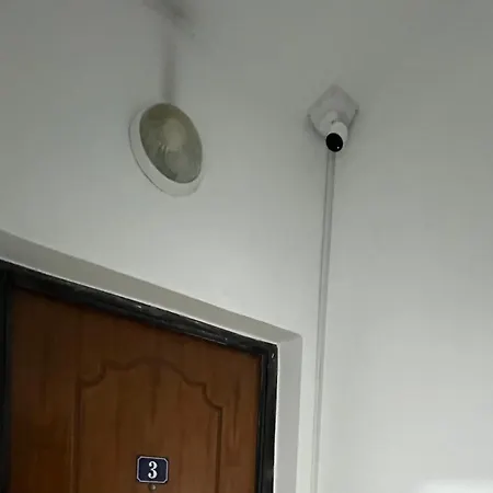 Διαμέρισμα Art_apartment Τίρανα